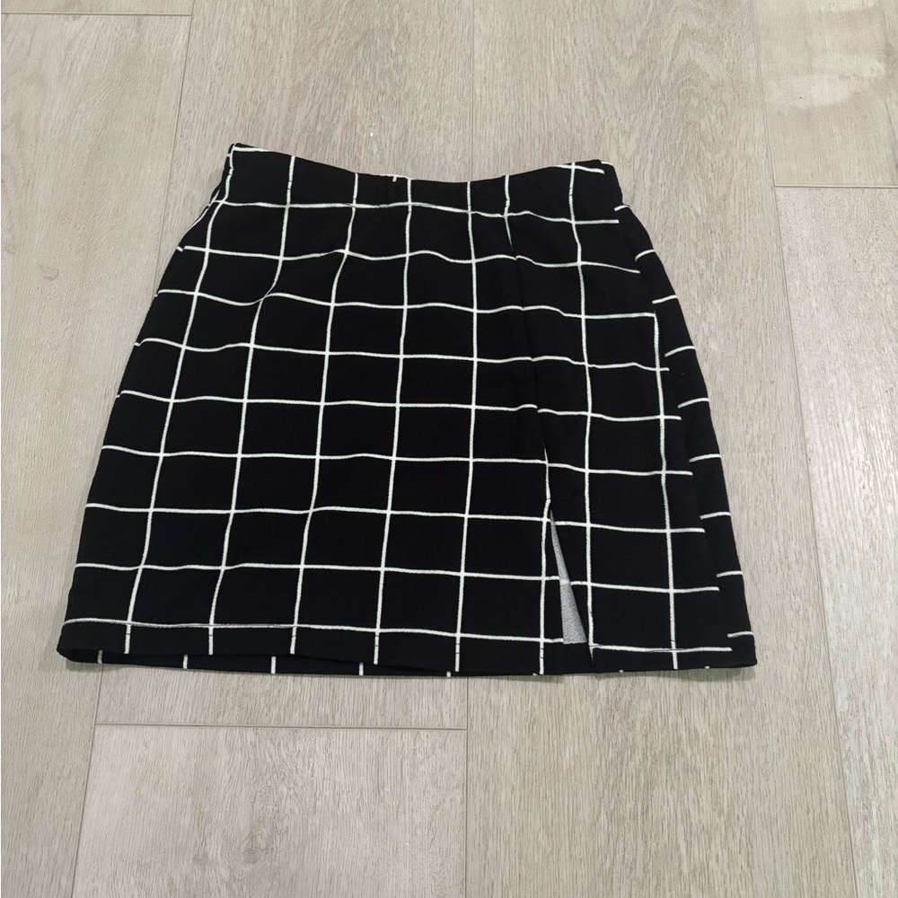 SHEIN Black and White Mini Pencil Skirt with Slit